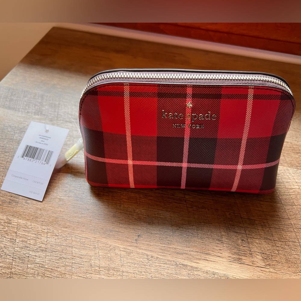NWT Kate Spade Small Cosmetic Case